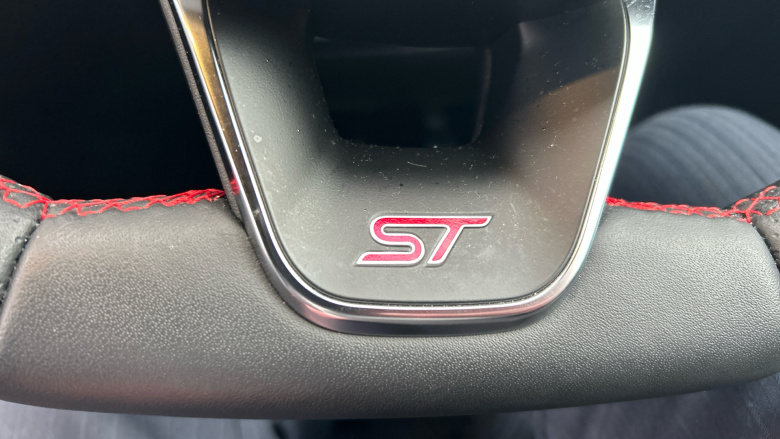 Ford Puma ST 1.0 EcoBoost Hybrid mHEV ST 5dr DCT Petrol Hatchback